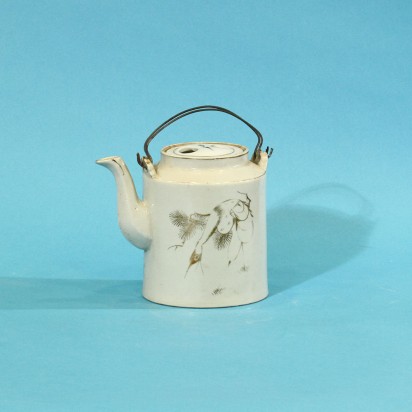 白釉描金洋桶茶壺