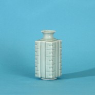 青釉琮式瓶